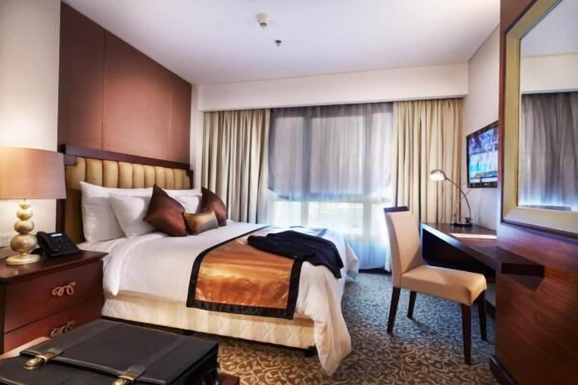 ° EL HOTEL ROYALE BANDUNG 4* (Indonesia) - dari IDR 825396 | HOTELMIX